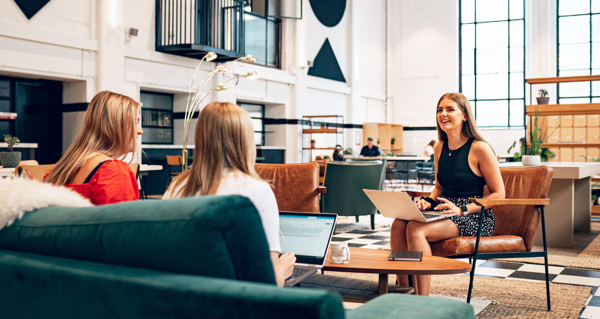 Staff meeting in the BBD Boom office