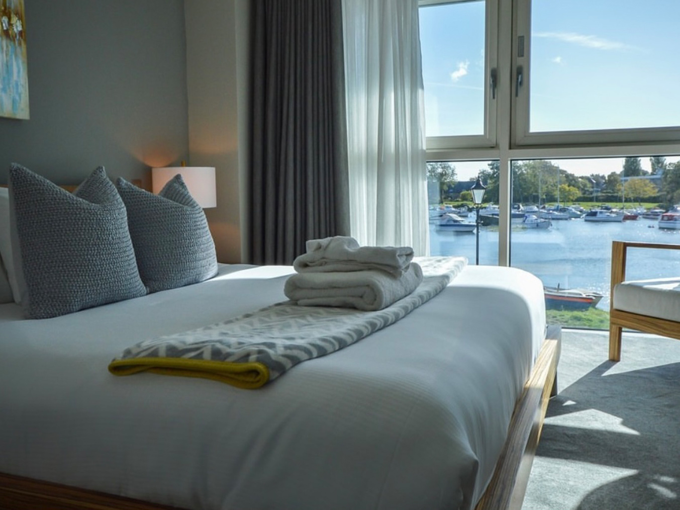 Captains club bedroom interior